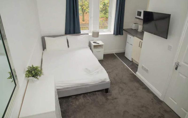 30 Beckenham Studios
