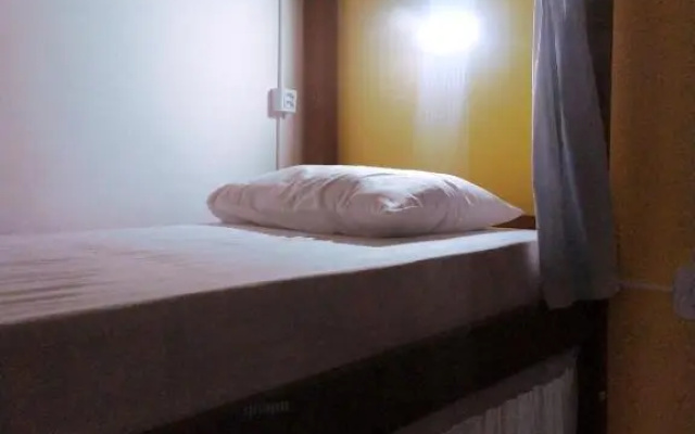 É Hostel