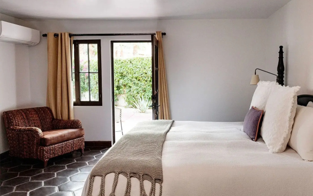 Ingleside Estate Hotel & Bungalows- Adults Only