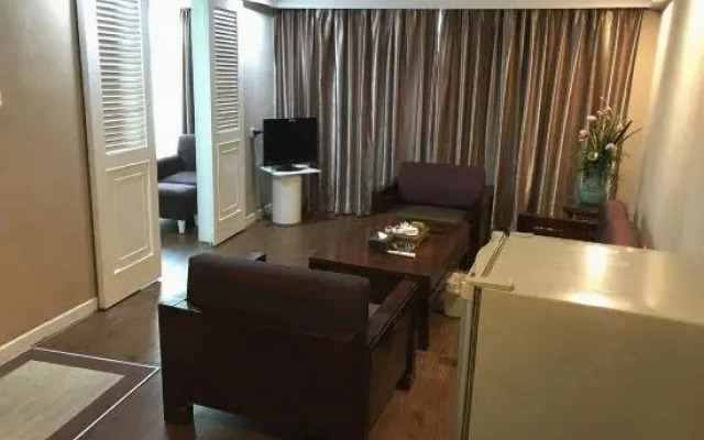 Hui Long Hotel