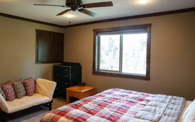 Mammoth Mountain Cabin
