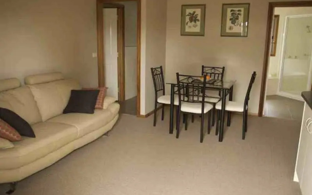 Orange Grove Bed and Breakfast