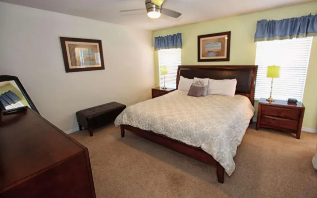 3031 Encantada