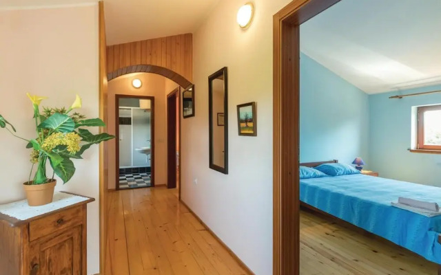 Amazing Home in Vodnjan-kacana With Wifi and 4 Bedrooms