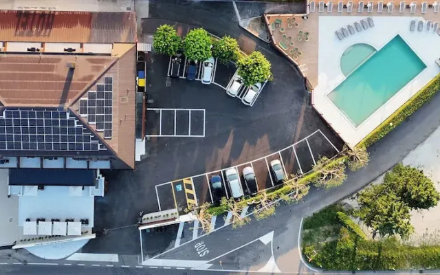 Ile Hotel