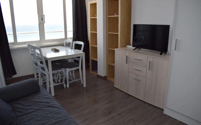 323-estudio Situado en Primera Línea de Playa
