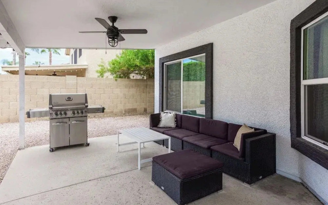 Sereno - Sparkling Pool - Near Scottsdale Quarter