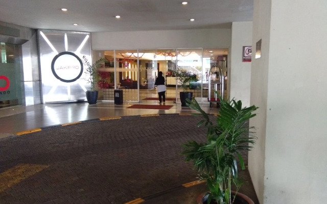 Apartment Thamrin City - 1,2 & 3 Bedrooms - Central Jakarta