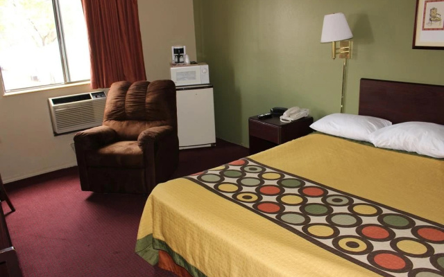 Knights Inn Albany
