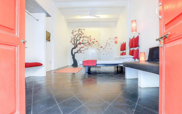 Itsy Hotels Red Lotus Heritage, Promenade Beach