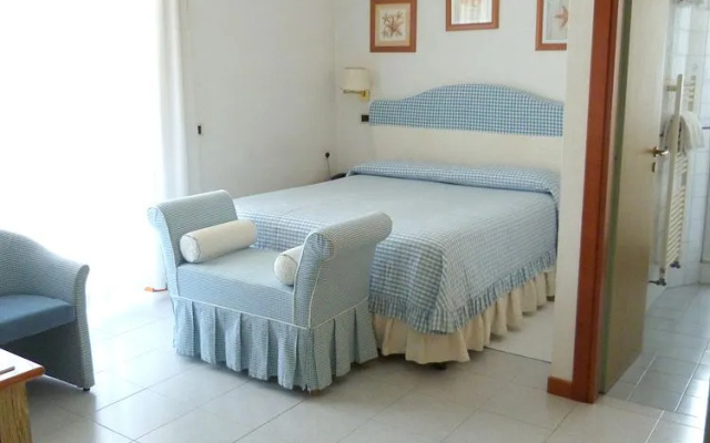 Hotel Eden