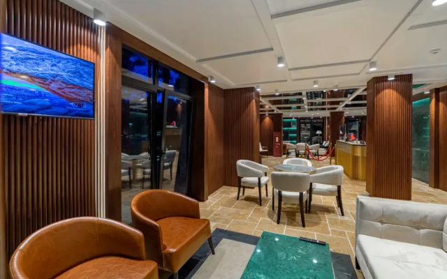 Marisstone Hotels