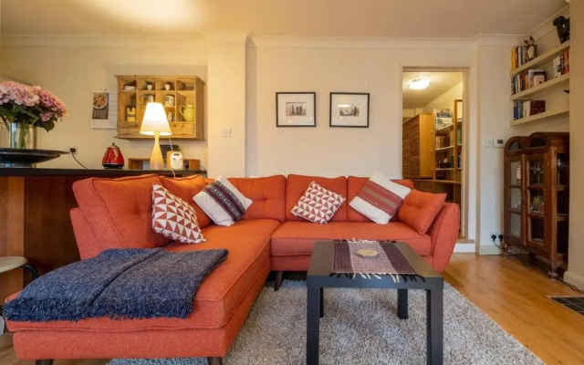 Quiet & calm apartment with garden