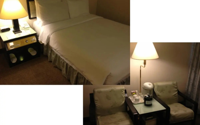 Premier Hotel