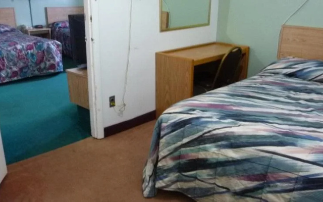 Budget Inn Batavia