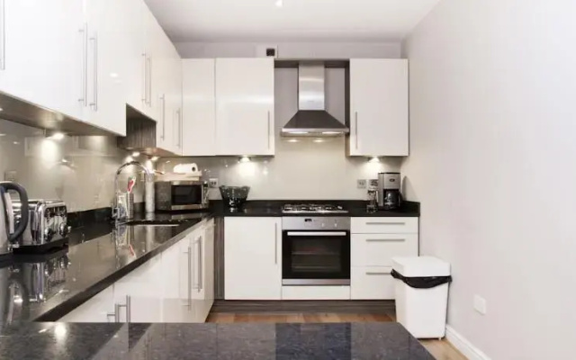 Lets Holiday In London Blackheath