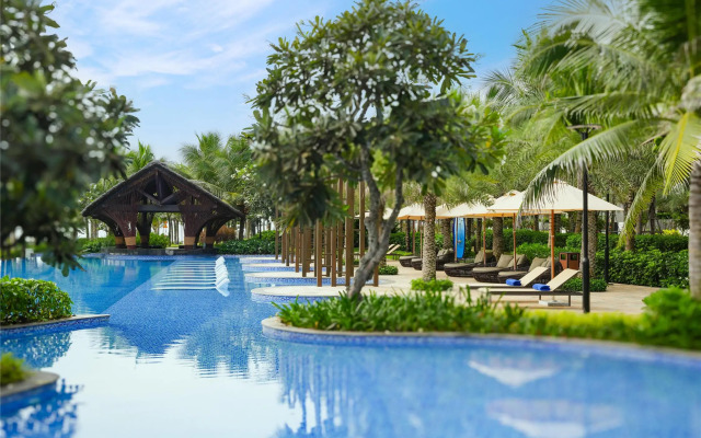Costamigo Phan Thiet, Bw Premier Collection