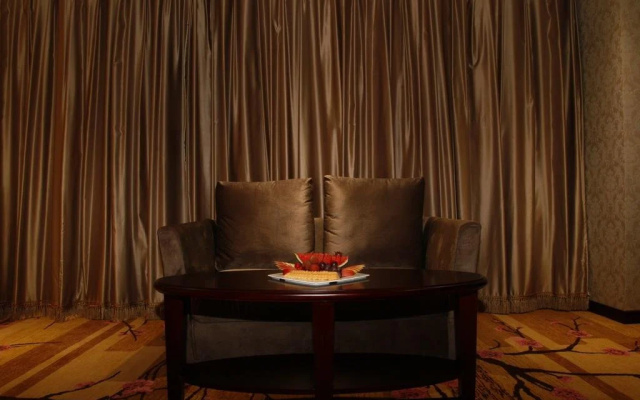Junyi Runhua Hotel
