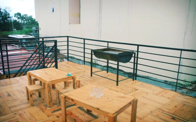 Ht Container Hostel