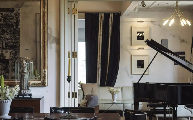 Mollies Boutique Hotel