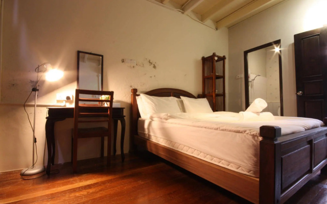 Pavilion Coffee Guesthouse