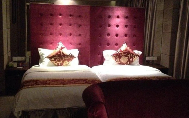 Xiangyang Shanshui Wenjing Hotel
