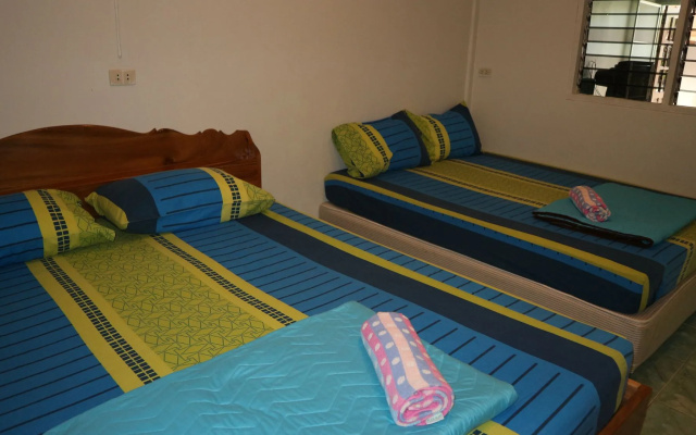 Sunee Resort Laem Mae Phim