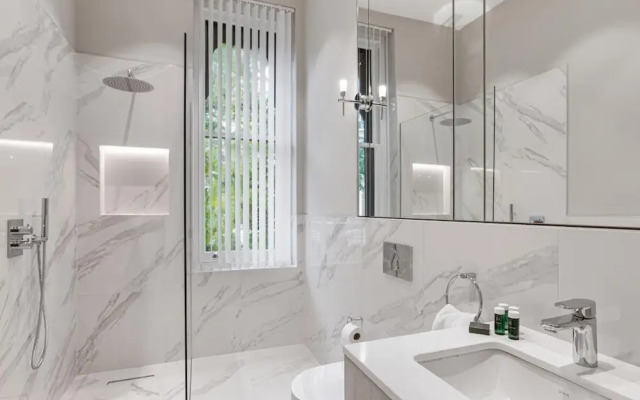 Collingham Apartments