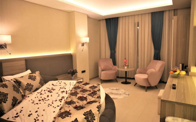 Random Suit Otel