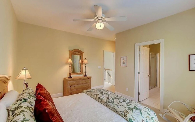 32 Ocean Point