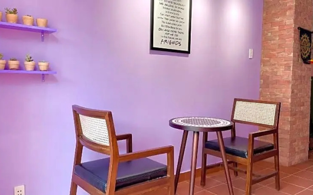 Ahu Hotel & Apartment