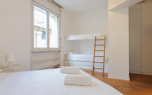 Welcoming Flats by Lake Como
