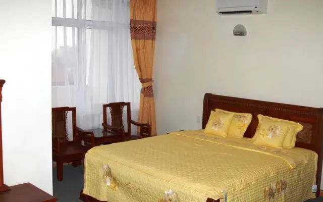Bank Star I Hotel
