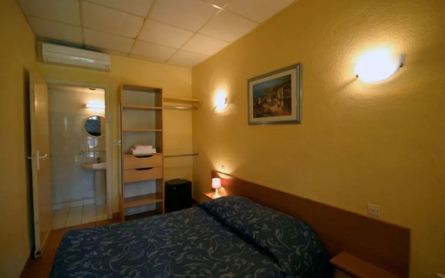 Le Relais Des Lavandins