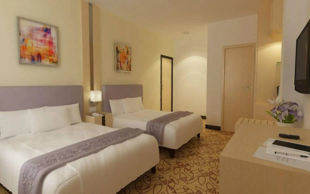 Metro Hotel
