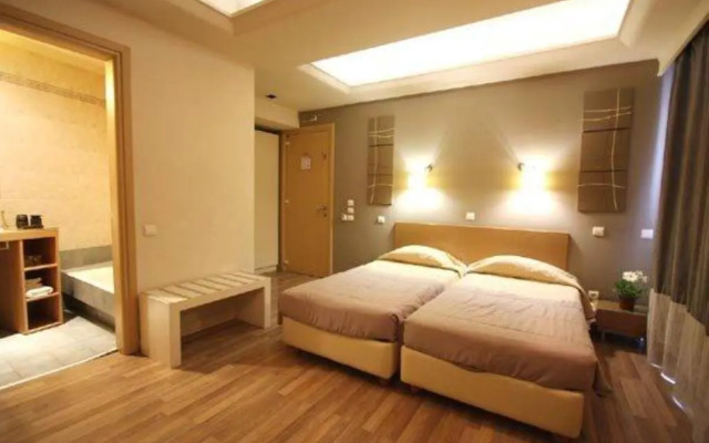 Ariston Hotel