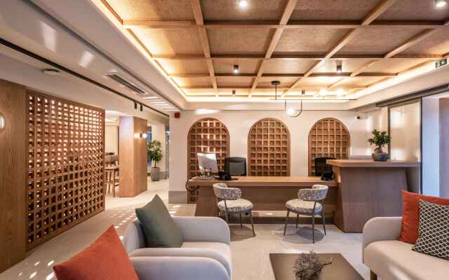 Paralos Venus Suites - Adults Only
