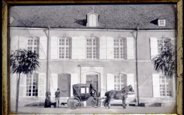 hotelImage