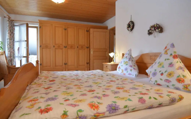 Ferienwohnung in Bernhardsberg Nahe Skipisten