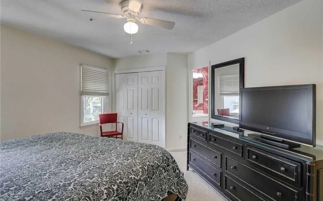 Ocean Breeze 33 - Three Bedroom Condo