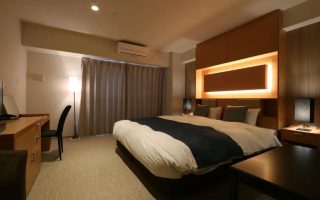 Teramachimatsubara Hotel Grande Reverie