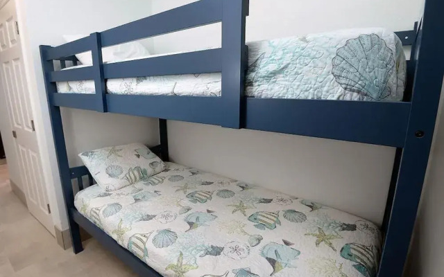 Emerald Beach 325