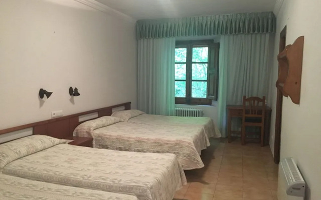 Hostal Monasterio de Valvanera