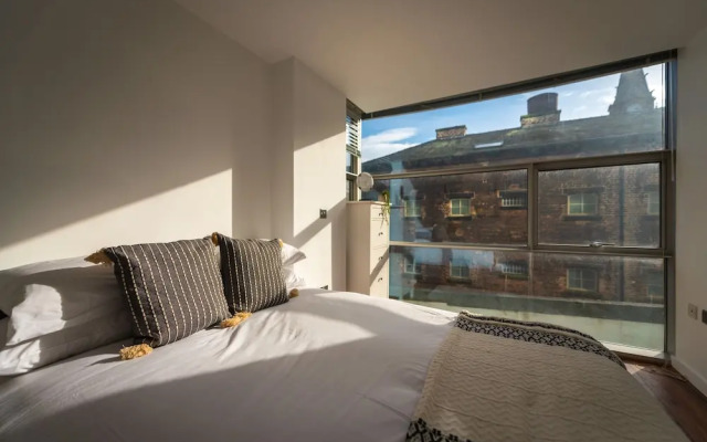 City Centre Gem, Free Parking,private Balcony 2bed