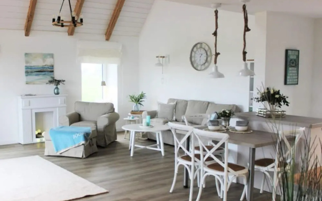 Tranquil Holiday Home With Garden