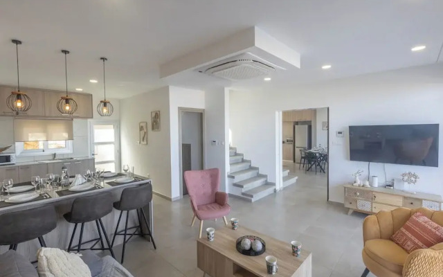 Protaras Holiday Villa Ds112