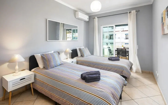 Apartment in Center of Carvoeiro