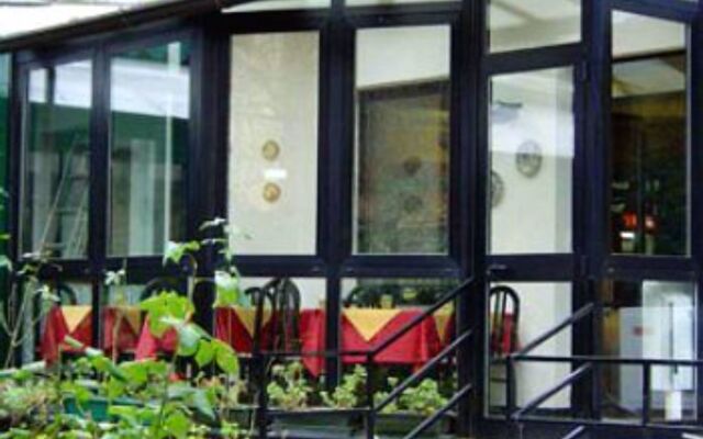 Hotel Adler вид на фасад