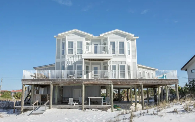The Castle Destin - 4 Br Home