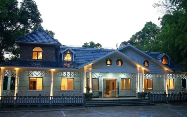 Lushan 1889 Inn (Lushan Cableway Lower Station Branch)